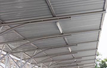 installing Gleann Dail Bho Tuath metal roofing